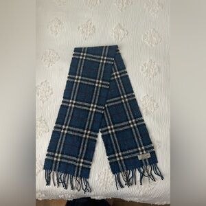 Burberry Navy plaid merino/angora/cashmere Scarf